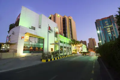 أجنحة هوليداي إن الكويت