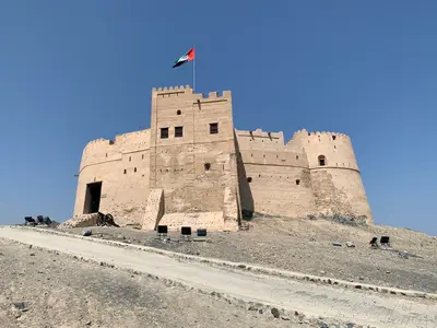 مسجد قلعة الفجيرة القديم